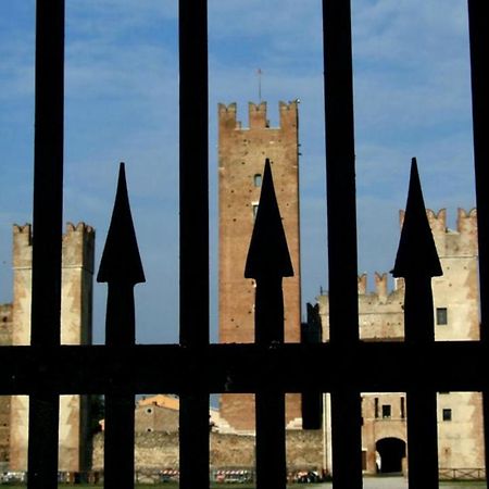 Bed And Breakfast Castello Villafranca di Verona Dış mekan fotoğraf