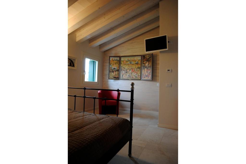 Bed And Breakfast Castello Villafranca di Verona Oda fotoğraf